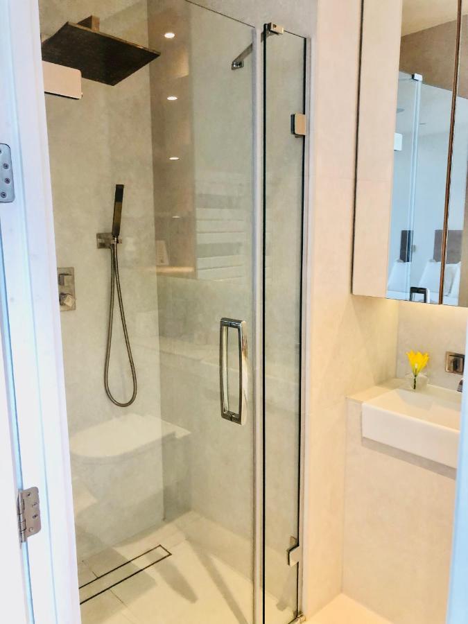 Luxury 2 Bedroom Apartment 20 Min From Central Londres Extérieur photo