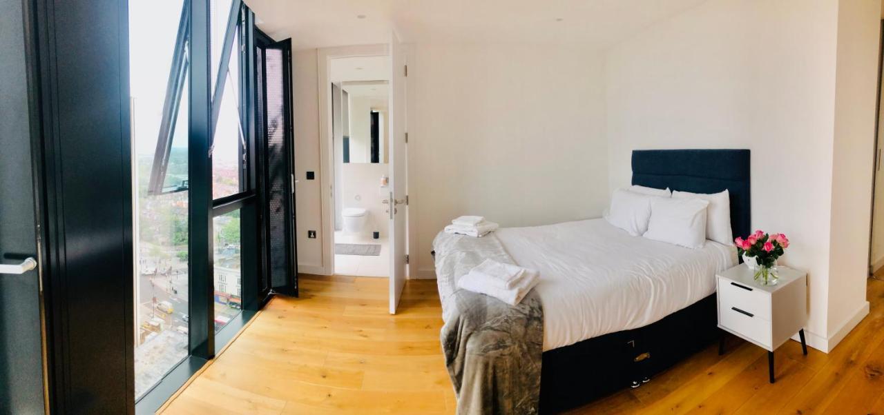 Luxury 2 Bedroom Apartment 20 Min From Central Londres Extérieur photo